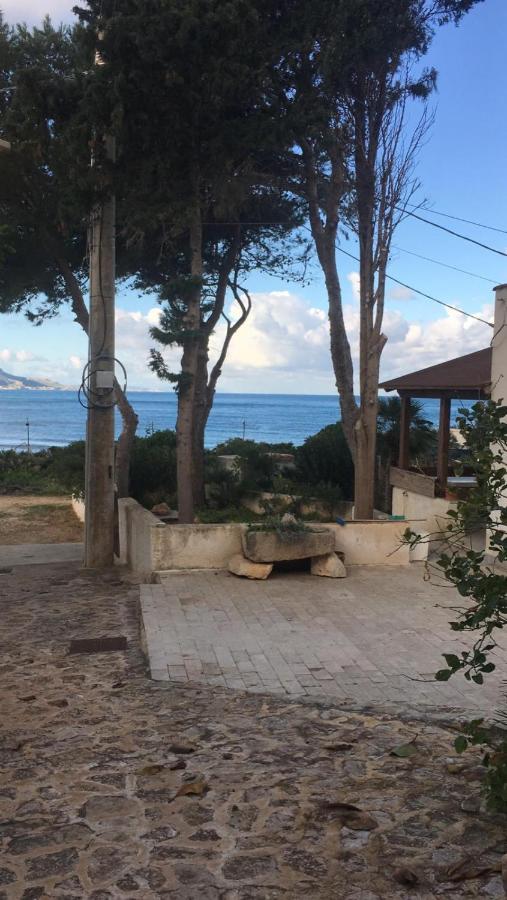 Casa Con Verande Sul Mare A 2 Minuti A Piedi Dalla Spiaggia Кустоначи Екстериор снимка