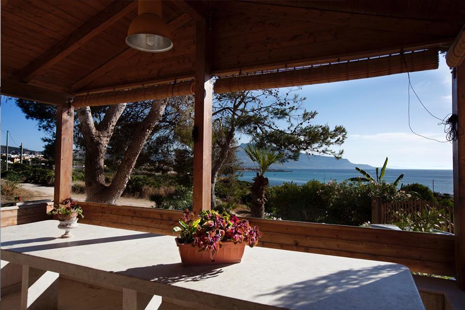 Casa Con Verande Sul Mare A 2 Minuti A Piedi Dalla Spiaggia Кустоначи Екстериор снимка